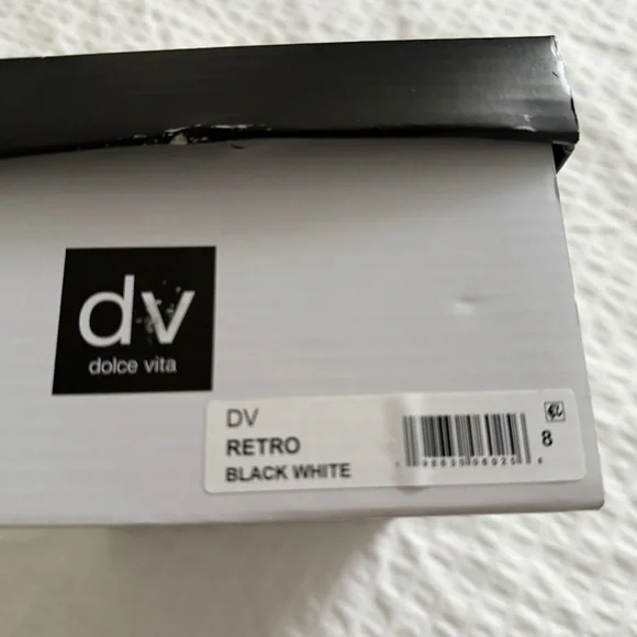 Dolce Vita White and Black Sneakers Retro Style - Picture 10 of 10